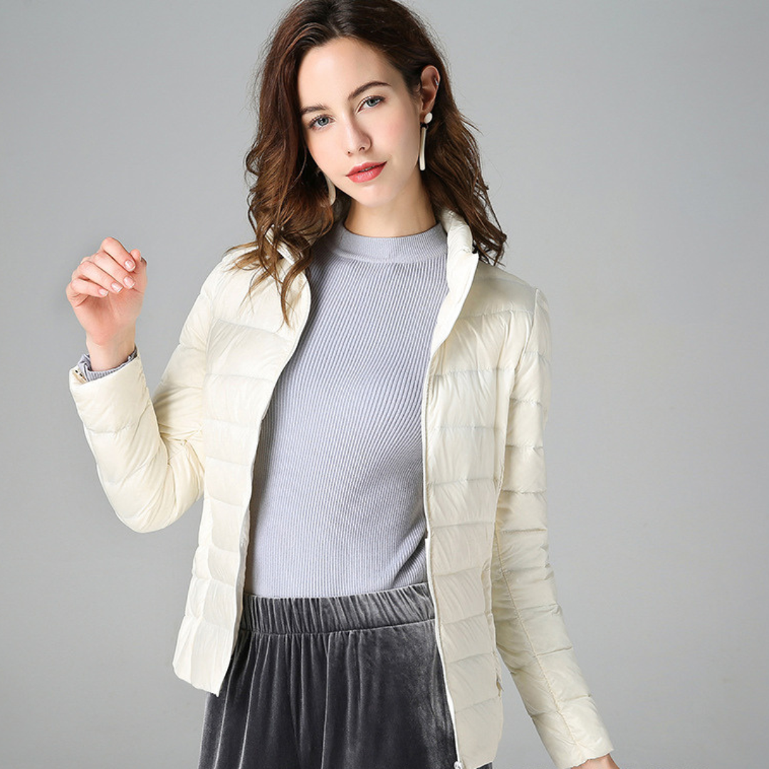 LUCIA - ULTRA Leichte Damenjacke